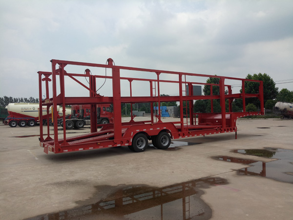 車輛運(yùn)輸半掛車